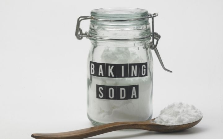 baking soda in a jar