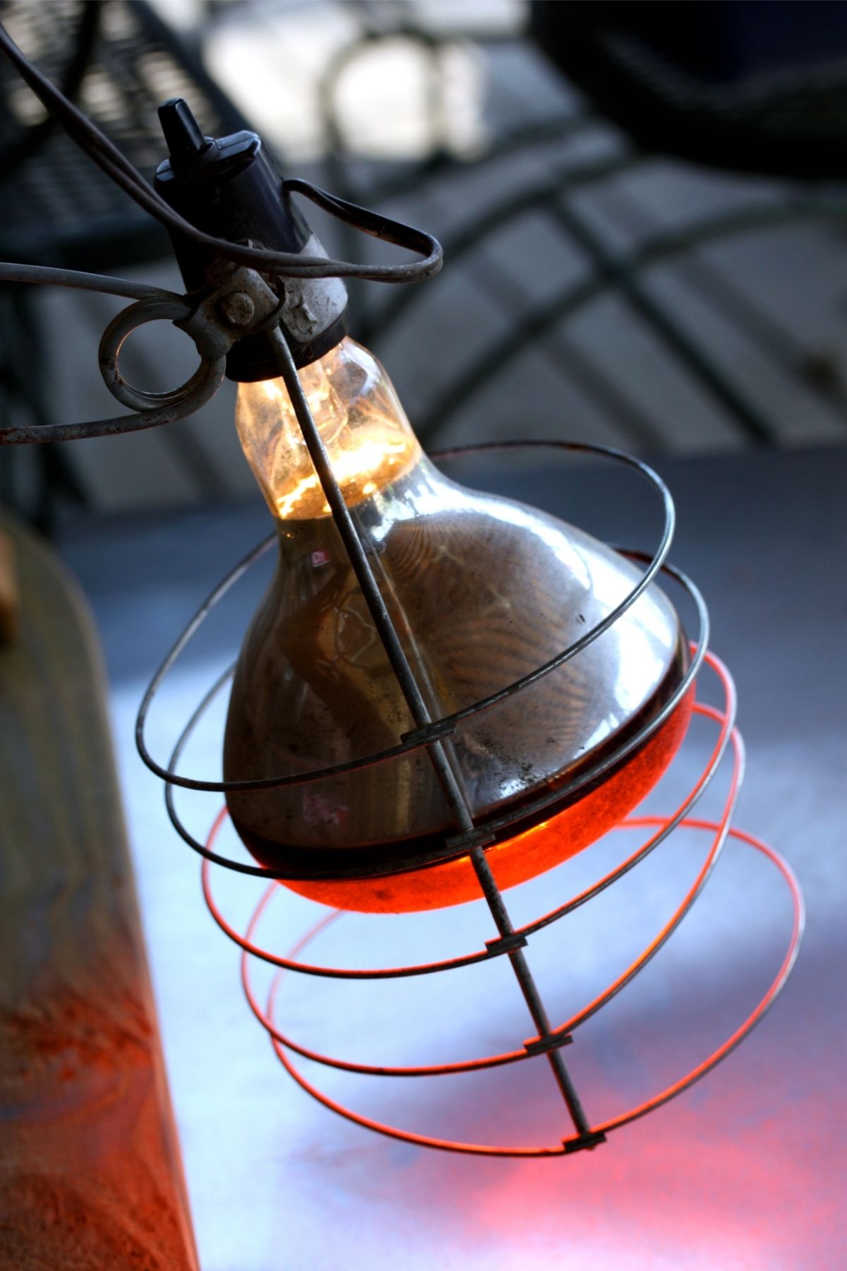 Heat lamp